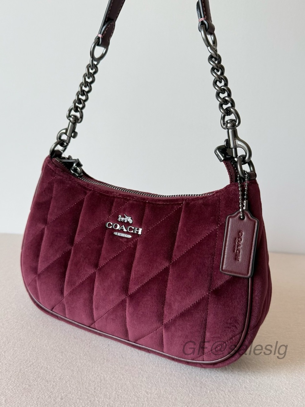 NWT Coach Teri Shoulder bag Quilted Velvet Crossbody Burgundy Gunmetal CCW70